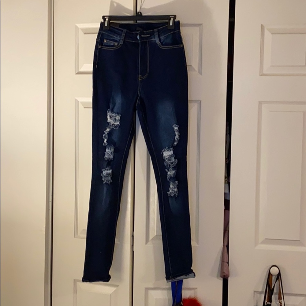 FASHION NOVA JEANS